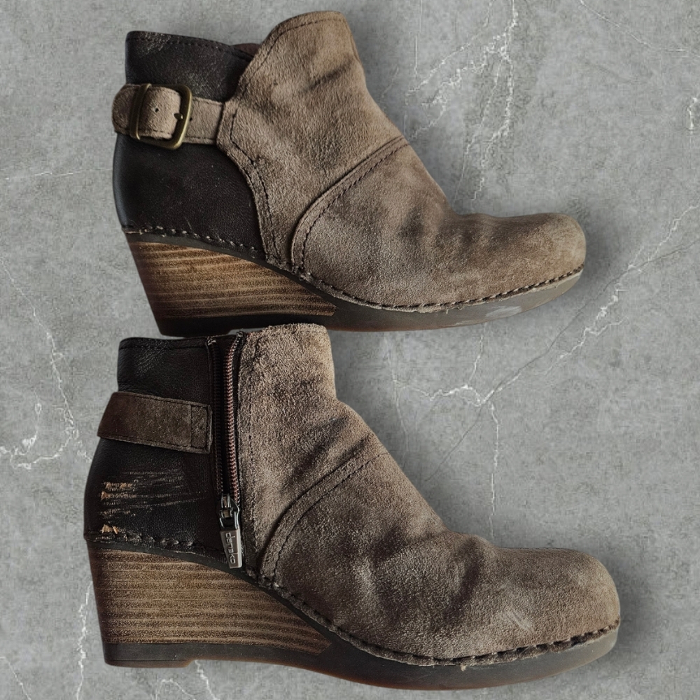 Dansko two tone brown taupe suede leather booties with buckle detail Womens 8 - Picture 3 of 11